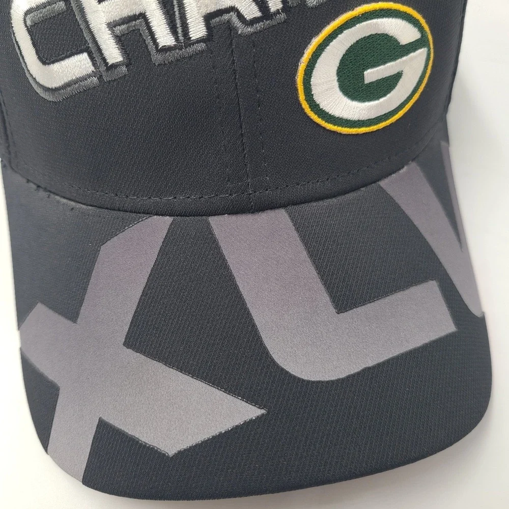 Reebok green bay